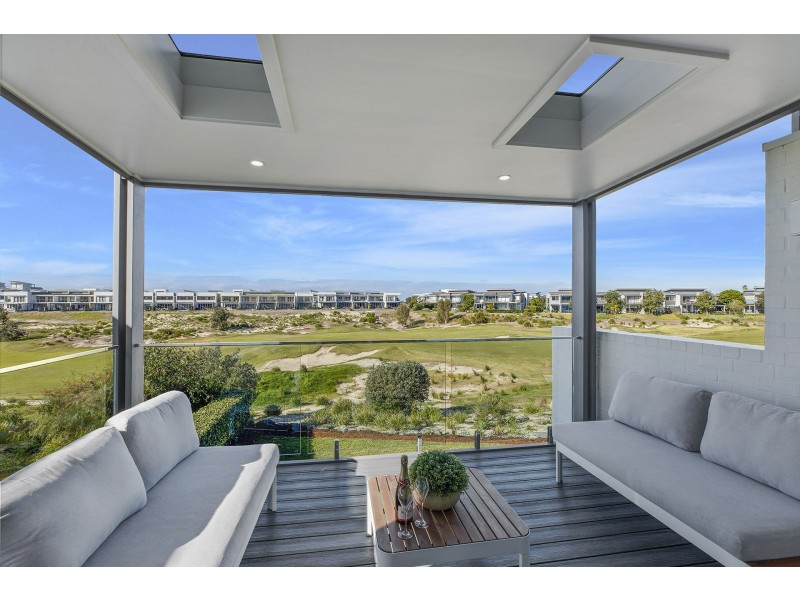 5 Sawgrass Crescent, Magenta NSW 2261
