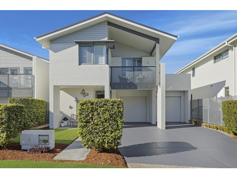 5 Sawgrass Crescent, Magenta NSW 2261