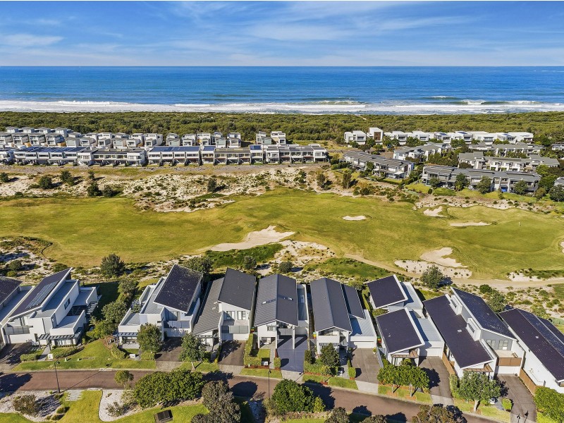 5 Sawgrass Crescent, Magenta NSW 2261
