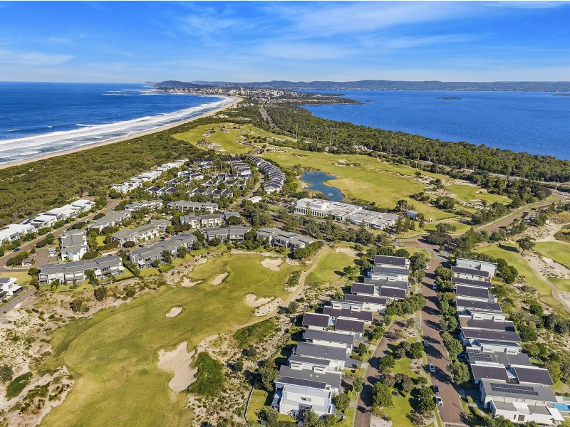 5 Sawgrass Crescent, Magenta NSW 2261