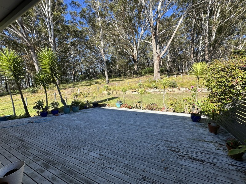 4 Hillview Crescent, Tuggerah NSW 2259