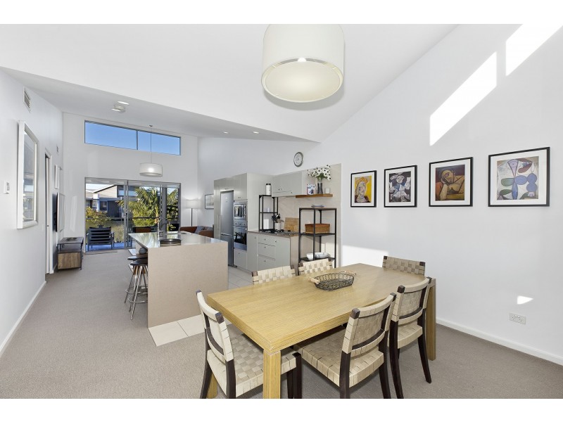 2002-2004 Huntingdale Drive, Magenta NSW 2261