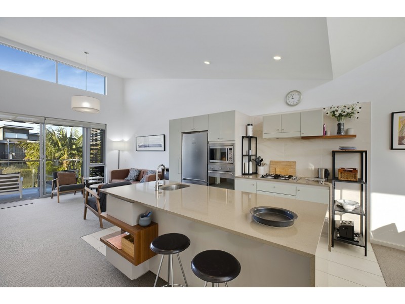 2002-2004 Huntingdale Drive, Magenta NSW 2261
