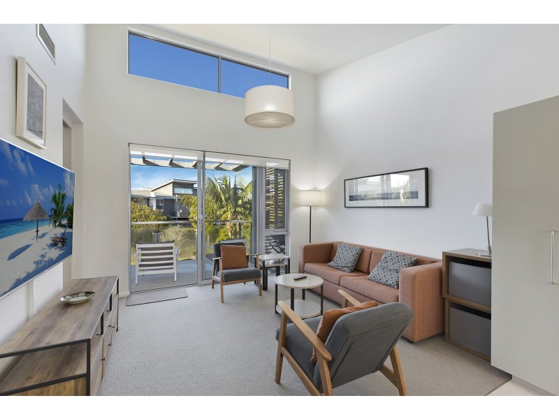 2002-2004 Huntingdale Drive, Magenta NSW 2261