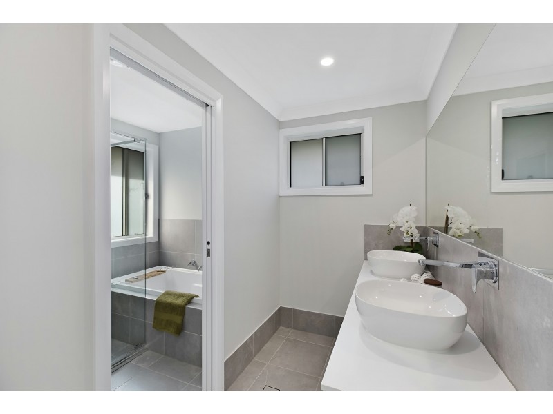 62 Cunningham Road, Killarney Vale NSW 2261