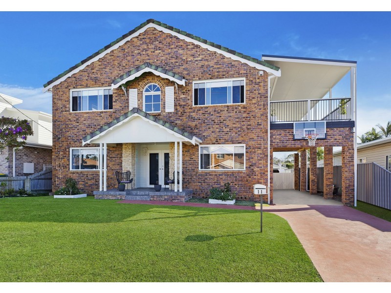 11 Naelcm Avenue, Killarney Vale NSW 2261