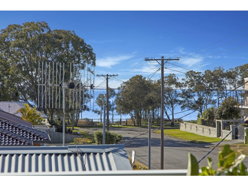 11 Naelcm Avenue, Killarney Vale NSW 2261