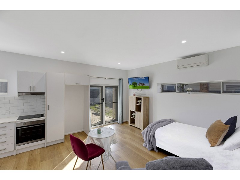 11 Naelcm Avenue, Killarney Vale NSW 2261