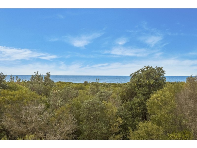 3 Sandbar Terrace, Magenta NSW 2261