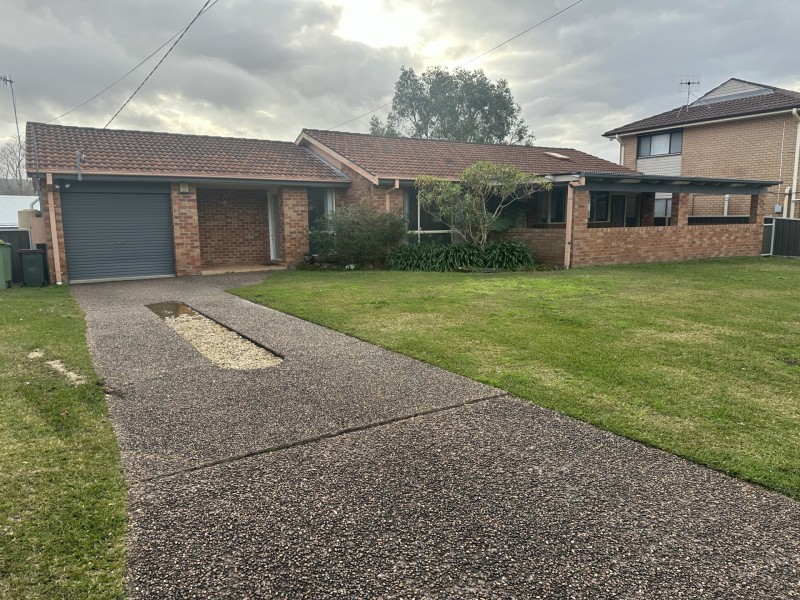 27 Sirius Avenue, Bateau Bay NSW 2261
