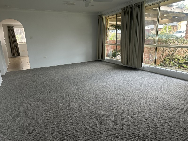 27 Sirius Avenue, Bateau Bay NSW 2261