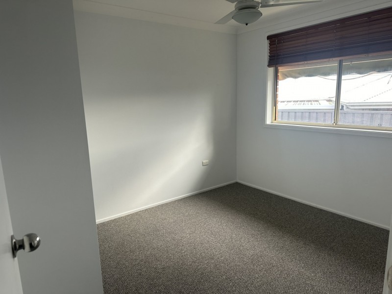 27 Sirius Avenue, Bateau Bay NSW 2261