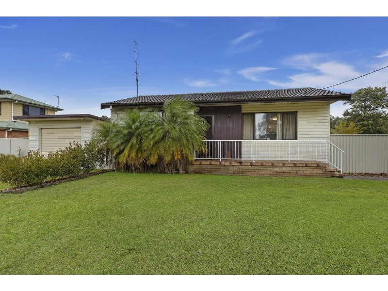1 Lillian Street, Noraville NSW 2263