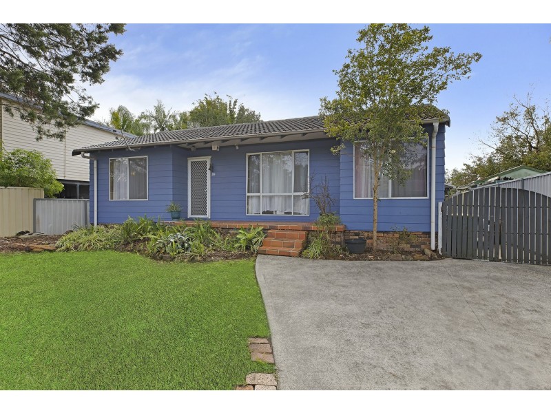 89 Kerry Crescent, Berkeley Vale NSW 2261