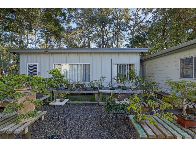 8 The Peninsula, Killarney Vale NSW 2261