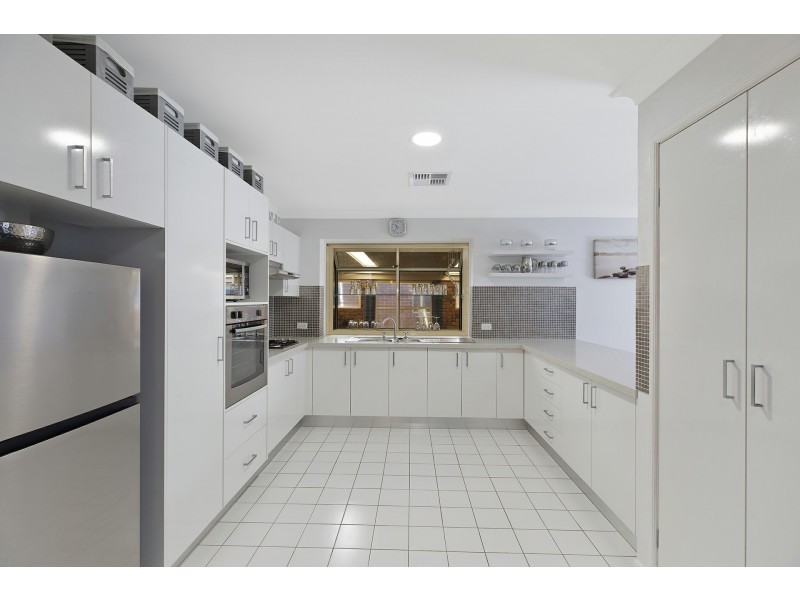 23 Pendant Parade, Killarney Vale NSW 2261