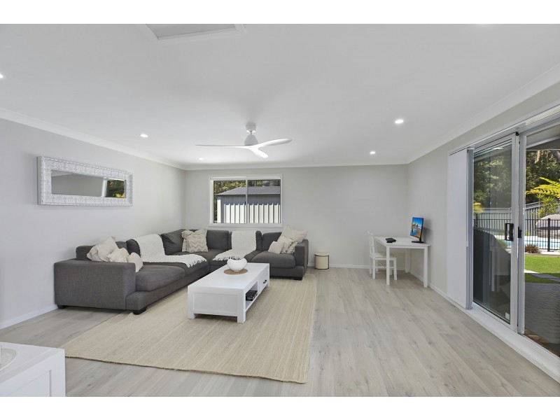 3 Bilgola Place, Glenning Valley NSW 2261