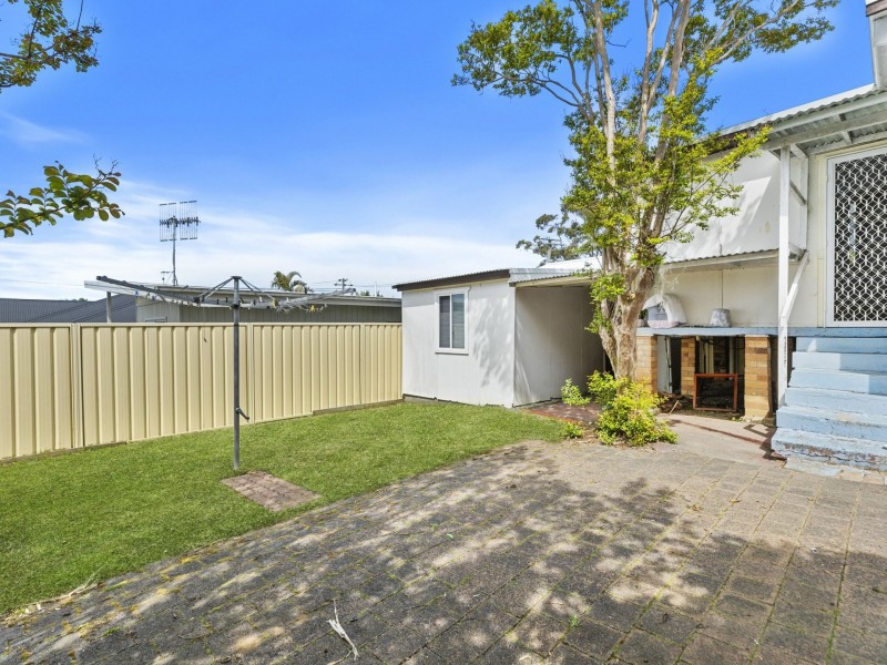 20 South Street, Killarney Vale NSW 2261