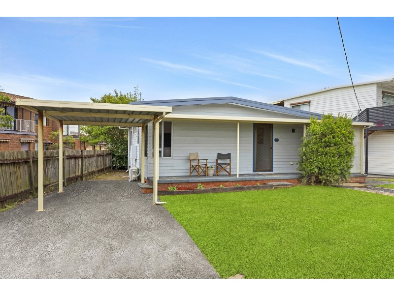 35 Fravent Street, Toukley NSW 2263