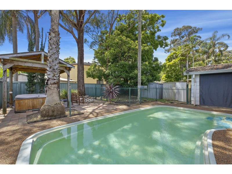 85 Platypus Road, Berkeley Vale NSW 2261