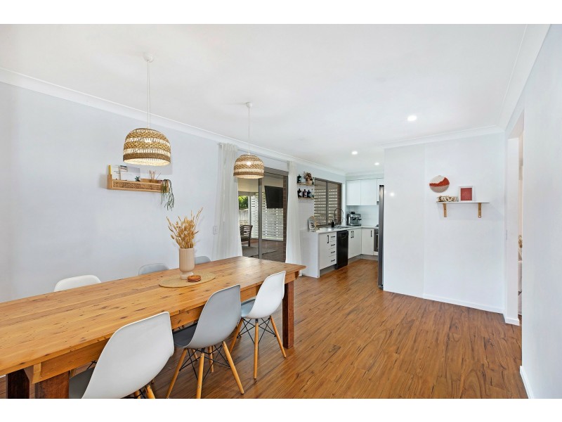 2 Jacaranda Avenue, Glenning Valley NSW 2261