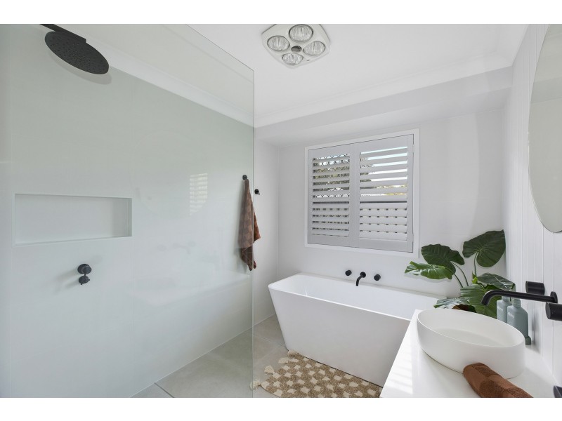 2 Jacaranda Avenue, Glenning Valley NSW 2261