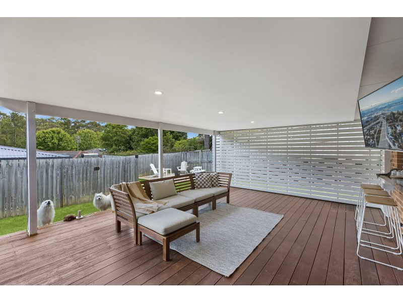 2 Jacaranda Avenue, Glenning Valley NSW 2261