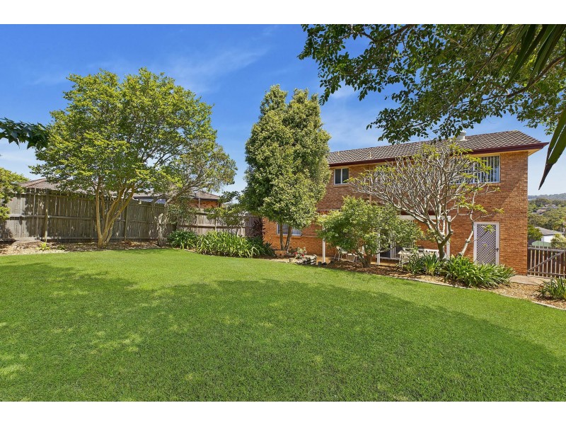 15 Pendant Pde, Killarney Vale NSW 2261