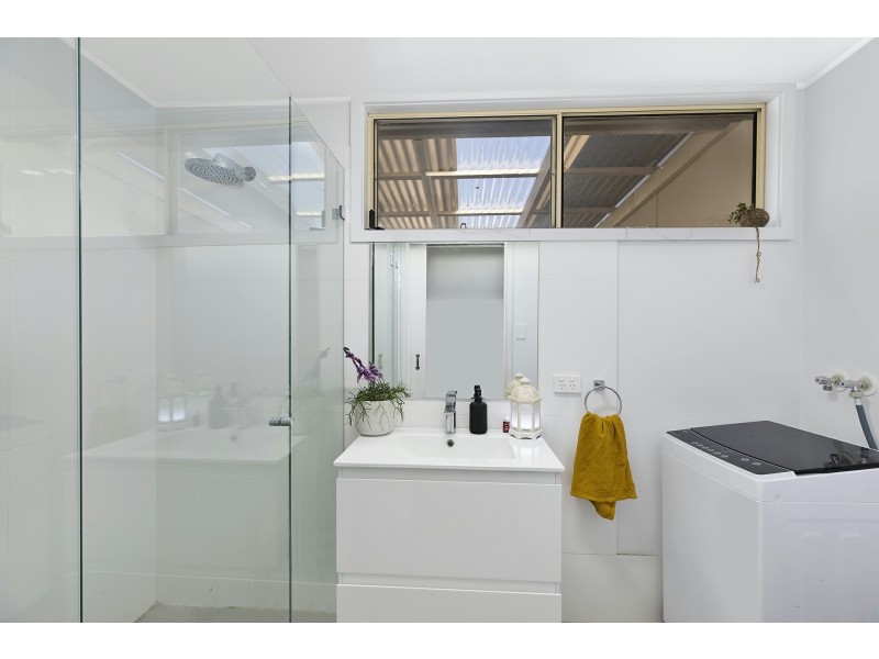86 Robertson Road, Killarney Vale NSW 2261