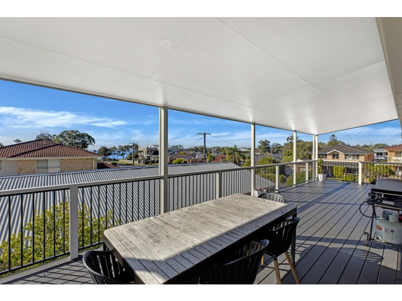 11 Naelcm Ave, Killarney Vale NSW 2261