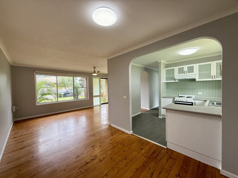 6 Echidna Street, Berkeley Vale NSW 2261