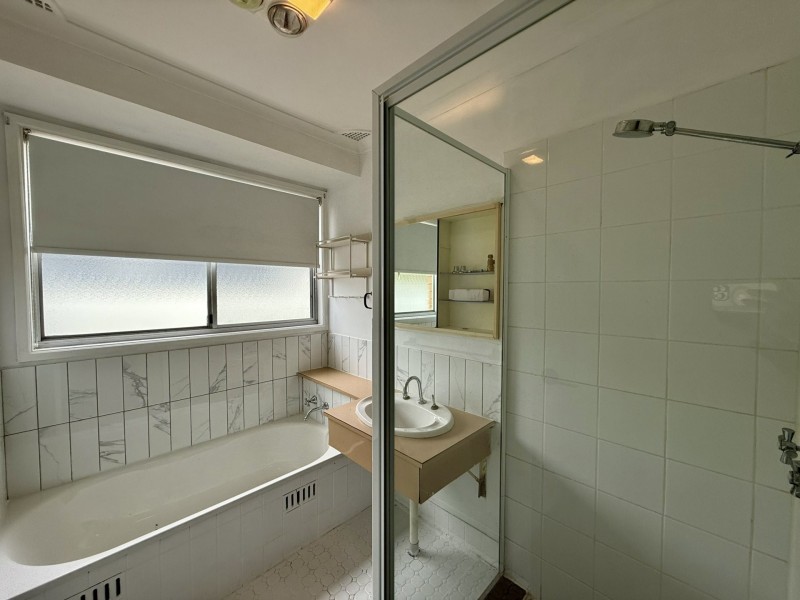 6 Echidna Street, Berkeley Vale NSW 2261