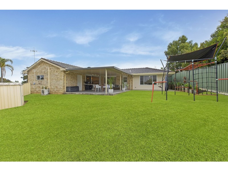 4 Sarah Close, Killarney Vale NSW 2261
