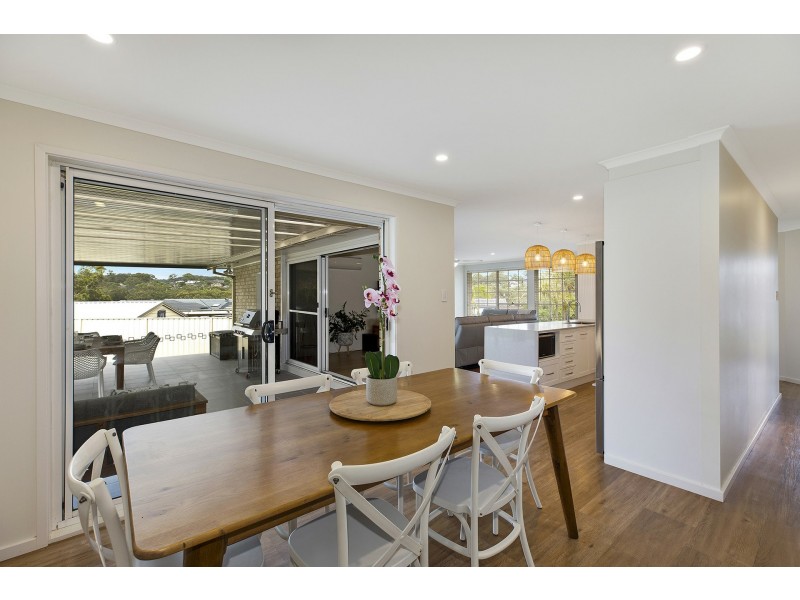 4 Sarah Close, Killarney Vale NSW 2261