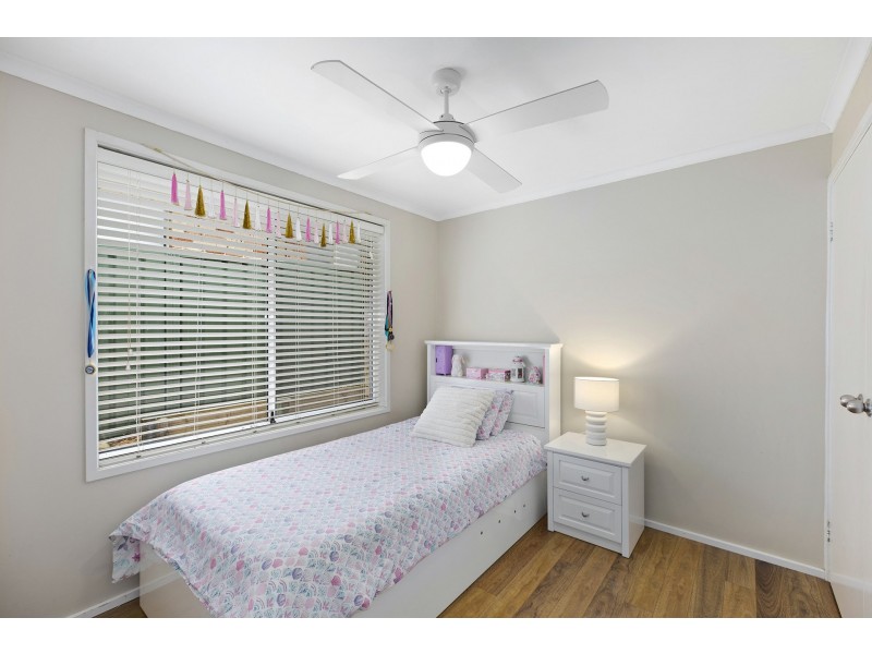 4 Sarah Close, Killarney Vale NSW 2261