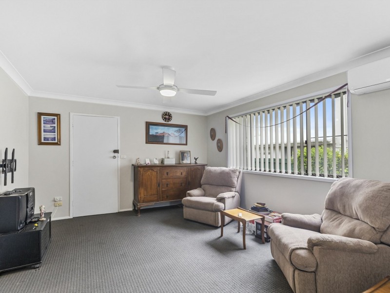 4 George Hely Crescent, Killarney Vale NSW 2261
