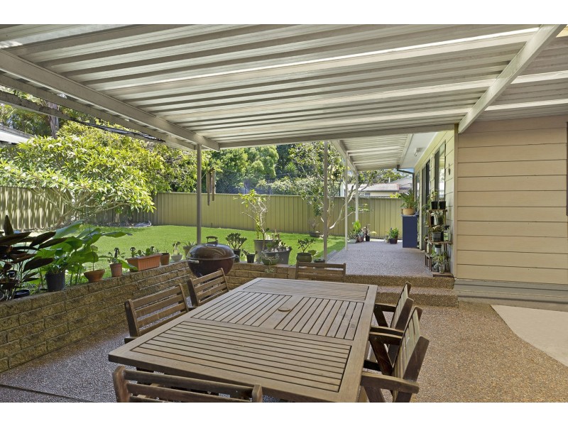 32 Audie Pde, Berkeley Vale NSW 2261