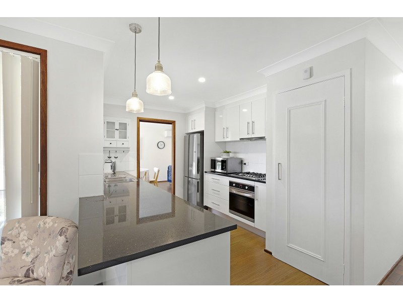 34 Belford Avenue, Bateau Bay NSW 2261