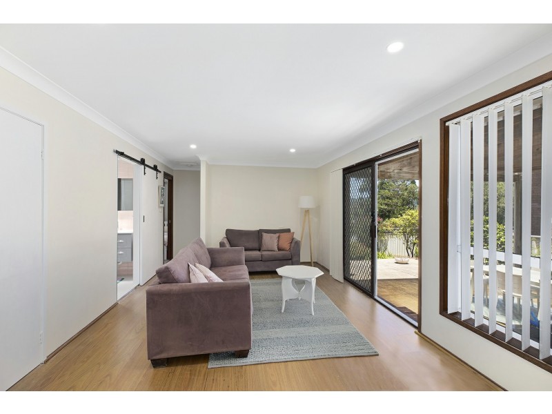 34 Belford Avenue, Bateau Bay NSW 2261