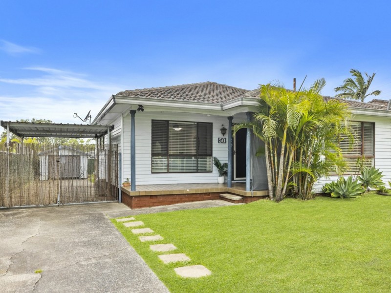 50 Hume Boulevard, Killarney Vale NSW 2261