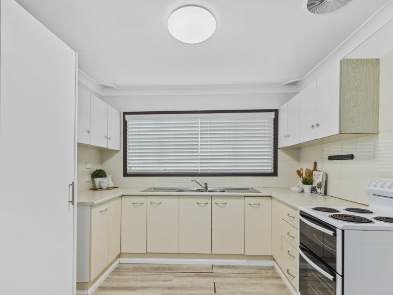 50 Hume Boulevard, Killarney Vale NSW 2261