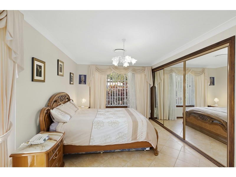 9 Premier Way, Bateau Bay NSW 2261