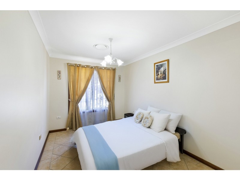 9 Premier Way, Bateau Bay NSW 2261