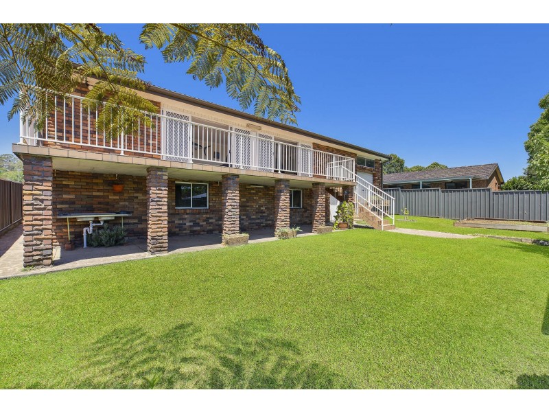 9 Premier Way, Bateau Bay NSW 2261