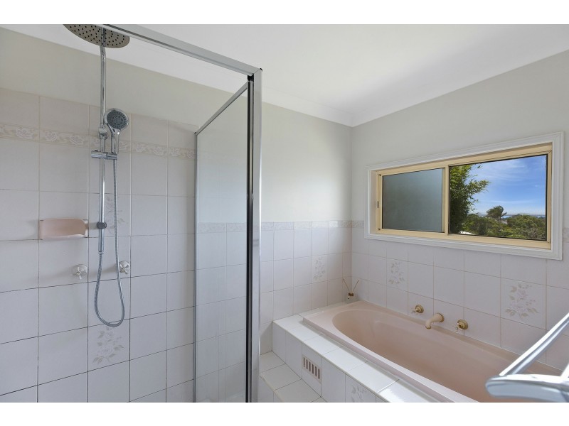 9 Torres Street, Killarney Vale NSW 2261