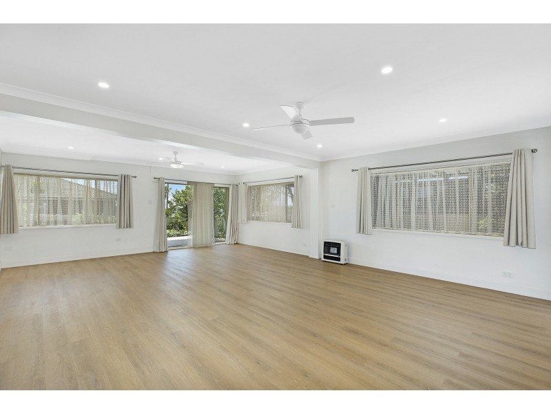 9 Torres Street, Killarney Vale NSW 2261