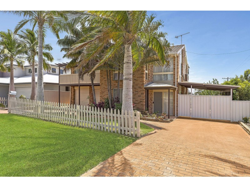 9 Torres Street, Killarney Vale NSW 2261