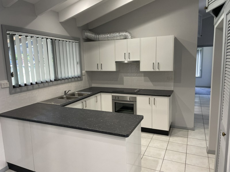 25 Killarney Street, Killarney Vale NSW 2261