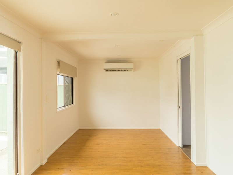 75 Brooke Avenue, Killarney Vale NSW 2261