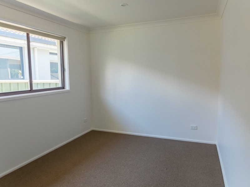 75 Brooke Avenue, Killarney Vale NSW 2261